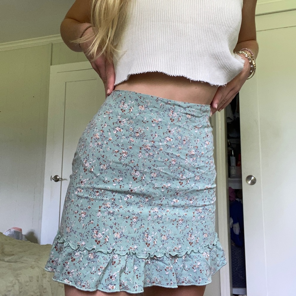 Floral Brandy Melville Skirt